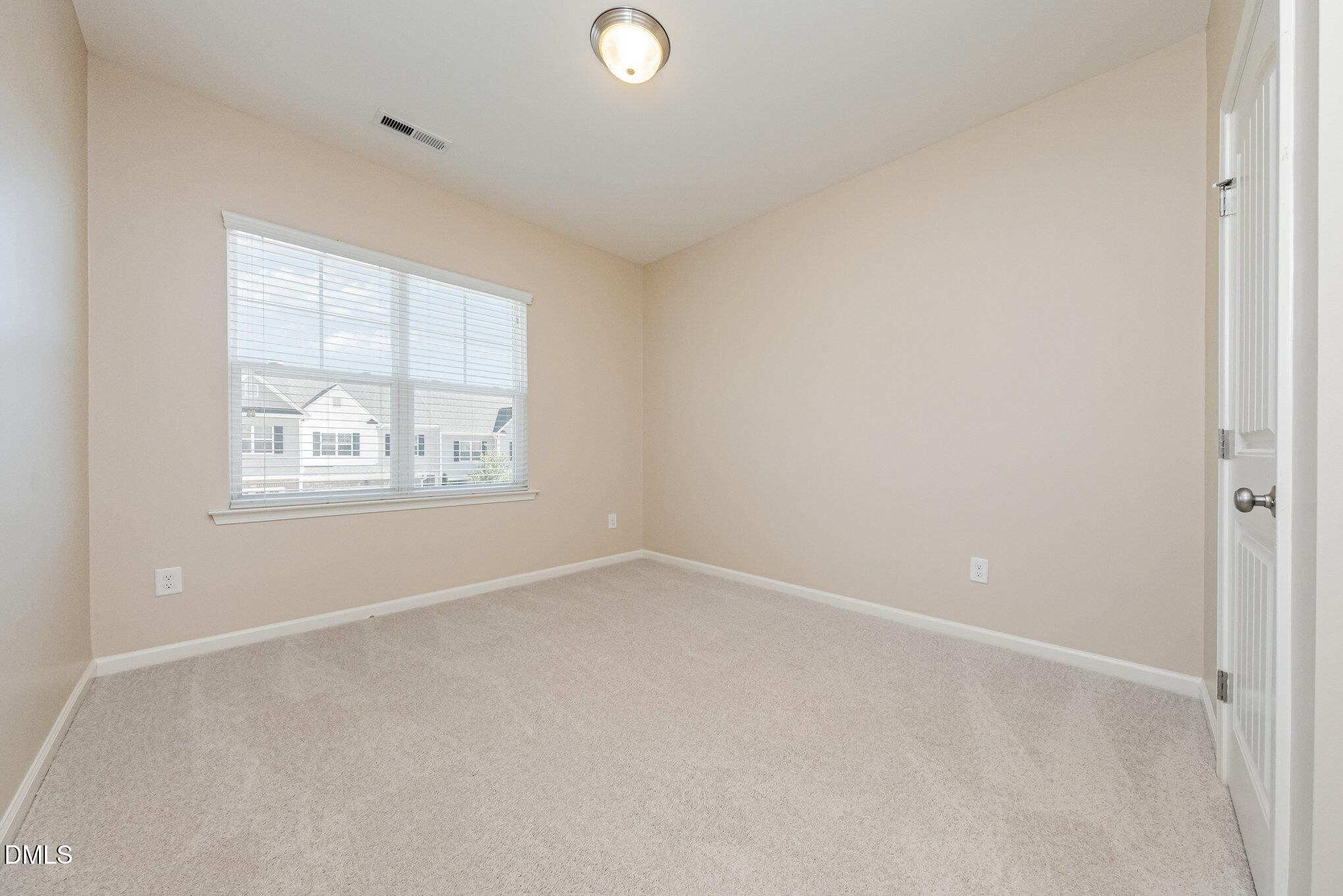 229 Zante Currant Road Durham, NC 27703 - Photo 21 of 32 023_file_208