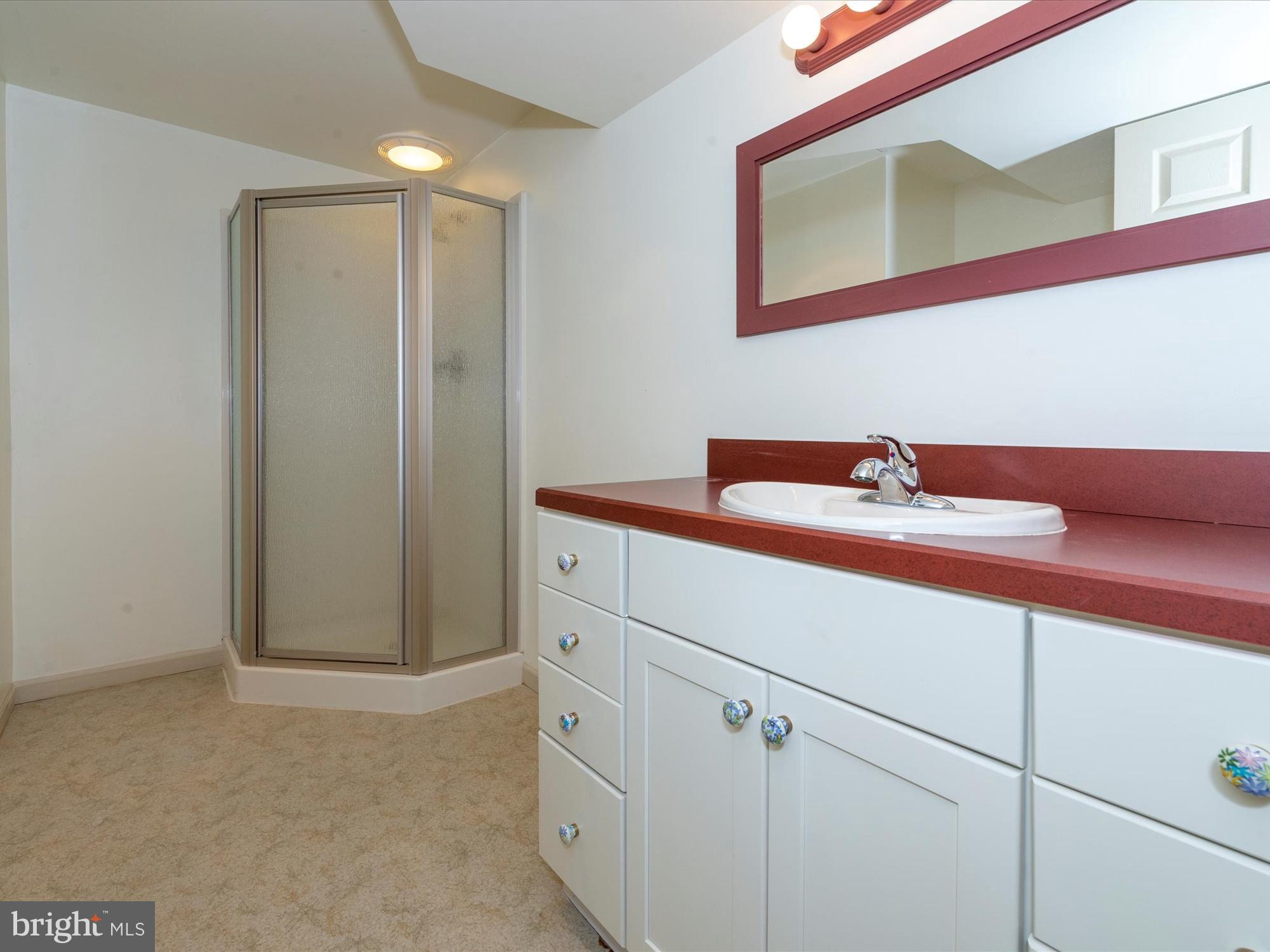 127 Stuart Run Road Quarryville, PA 17566 - Photo 22 of 25 Full Bath