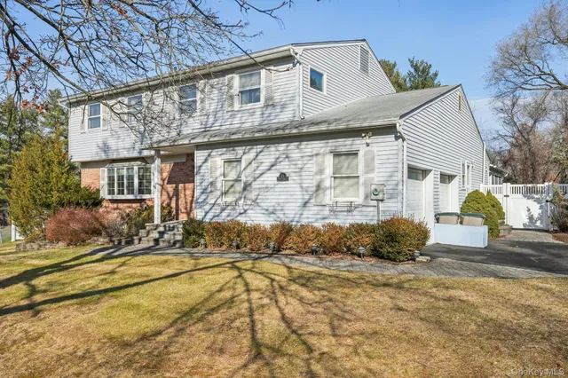 $795,000 | 23 Oriole Road, New City, NY 10956