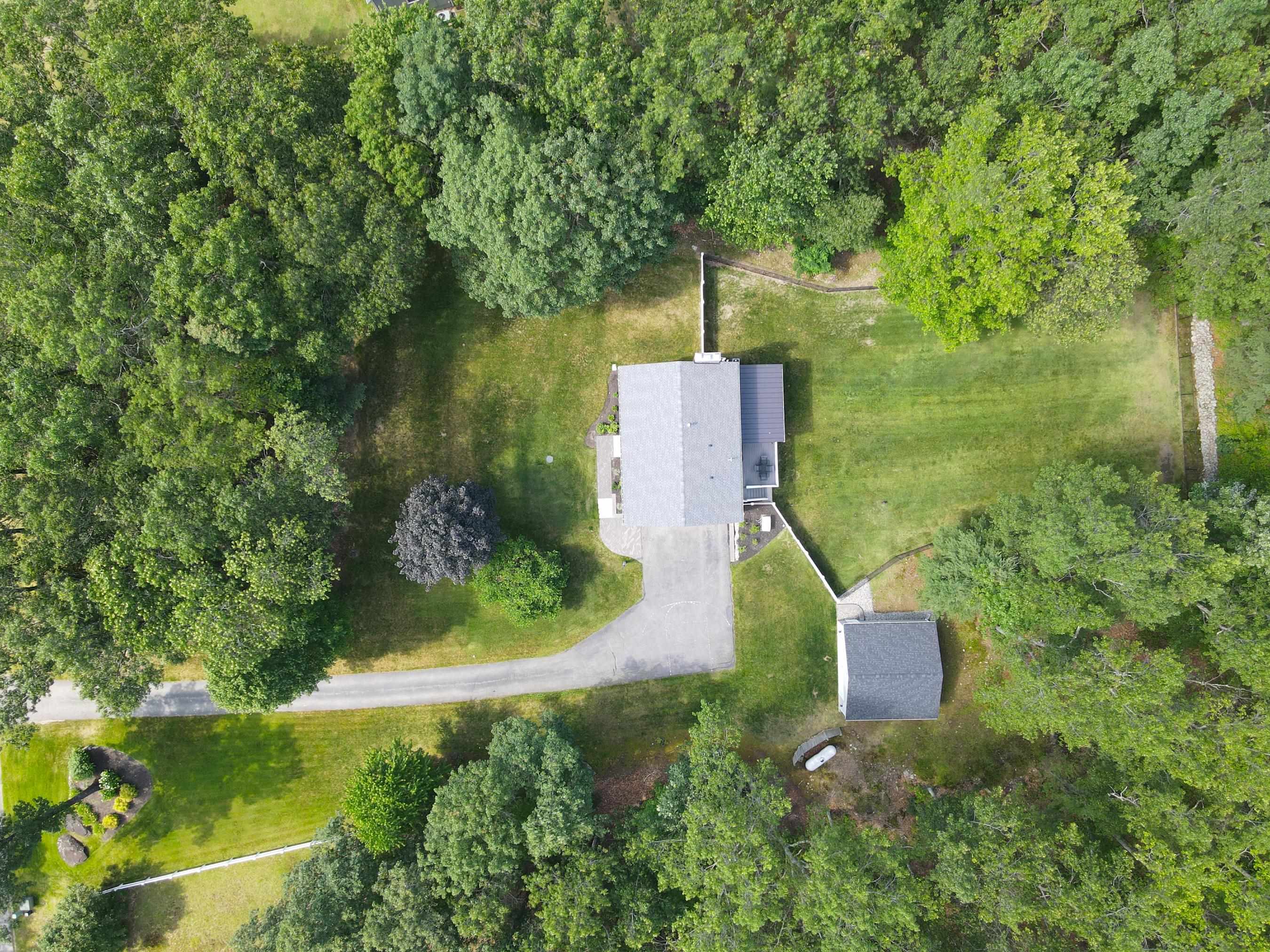 12 Fields Farm Road Merrimack, NH 03054 - Photo 4 of 33