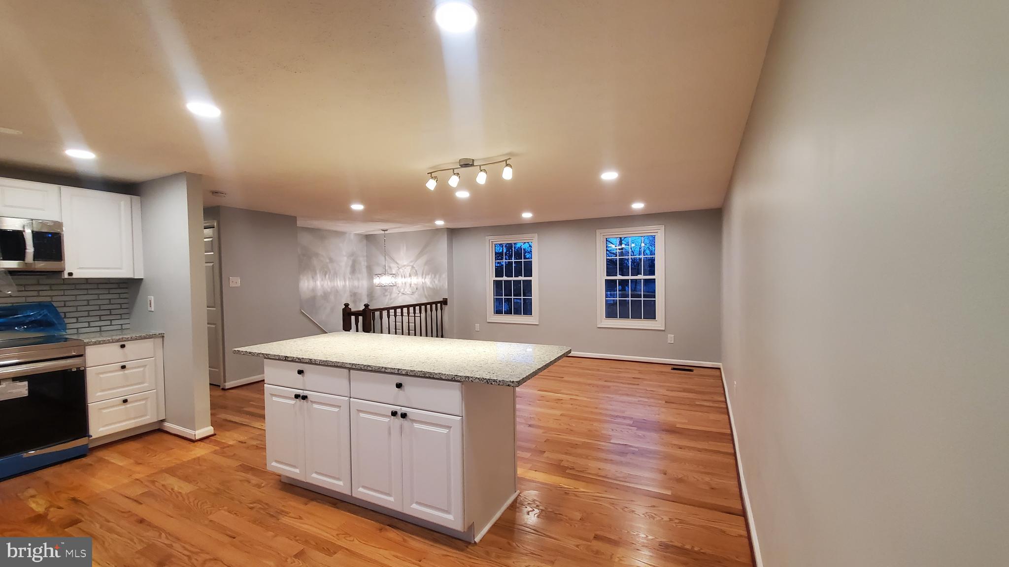 7108 Johnnycake Road Windsor Mill, MD 21244 - Photo 9 of 34