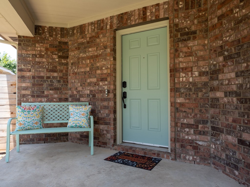 11620 Larch Valley Drive Austin, TX 78754 - Photo 3 of 24