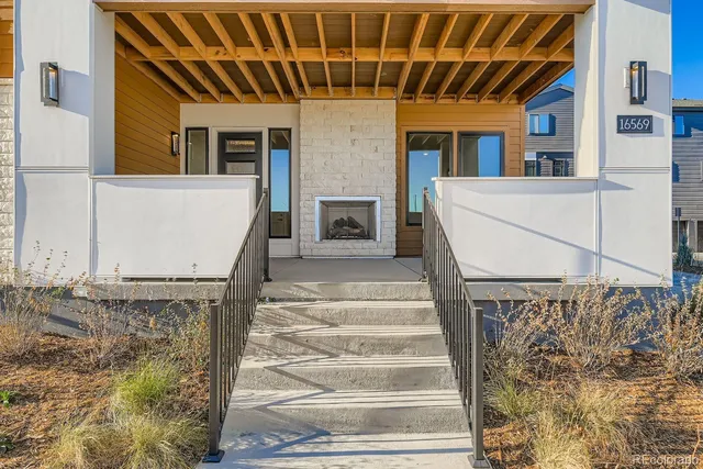 a view of front door of house
