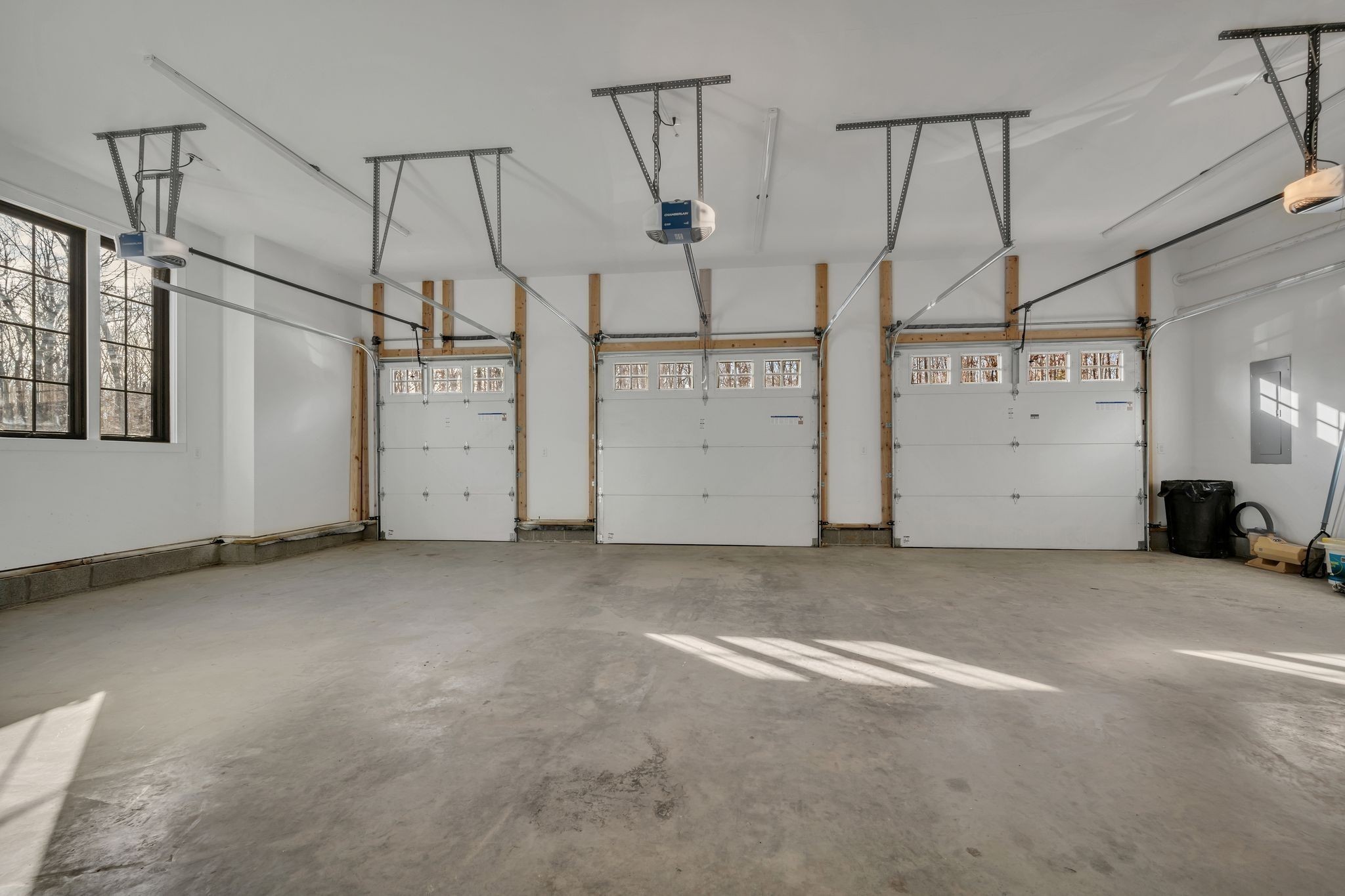 673 Billy Wynn Road Dickson, TN 37055 - Photo 40 of 56 a view of a garage