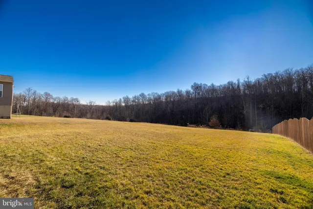 a view of an ocean view