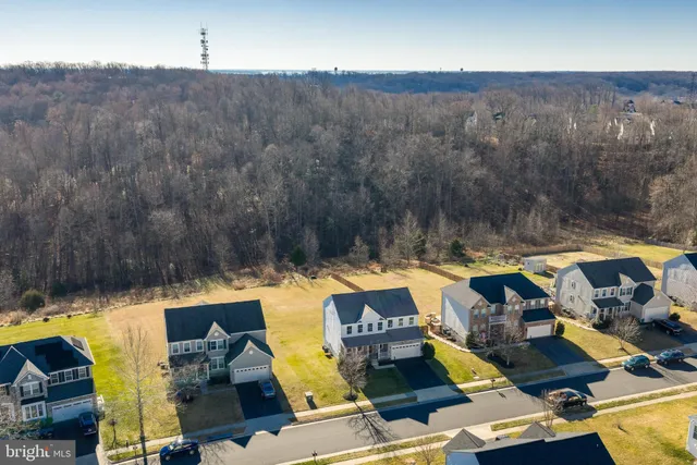 a view of swimming pool and lake view