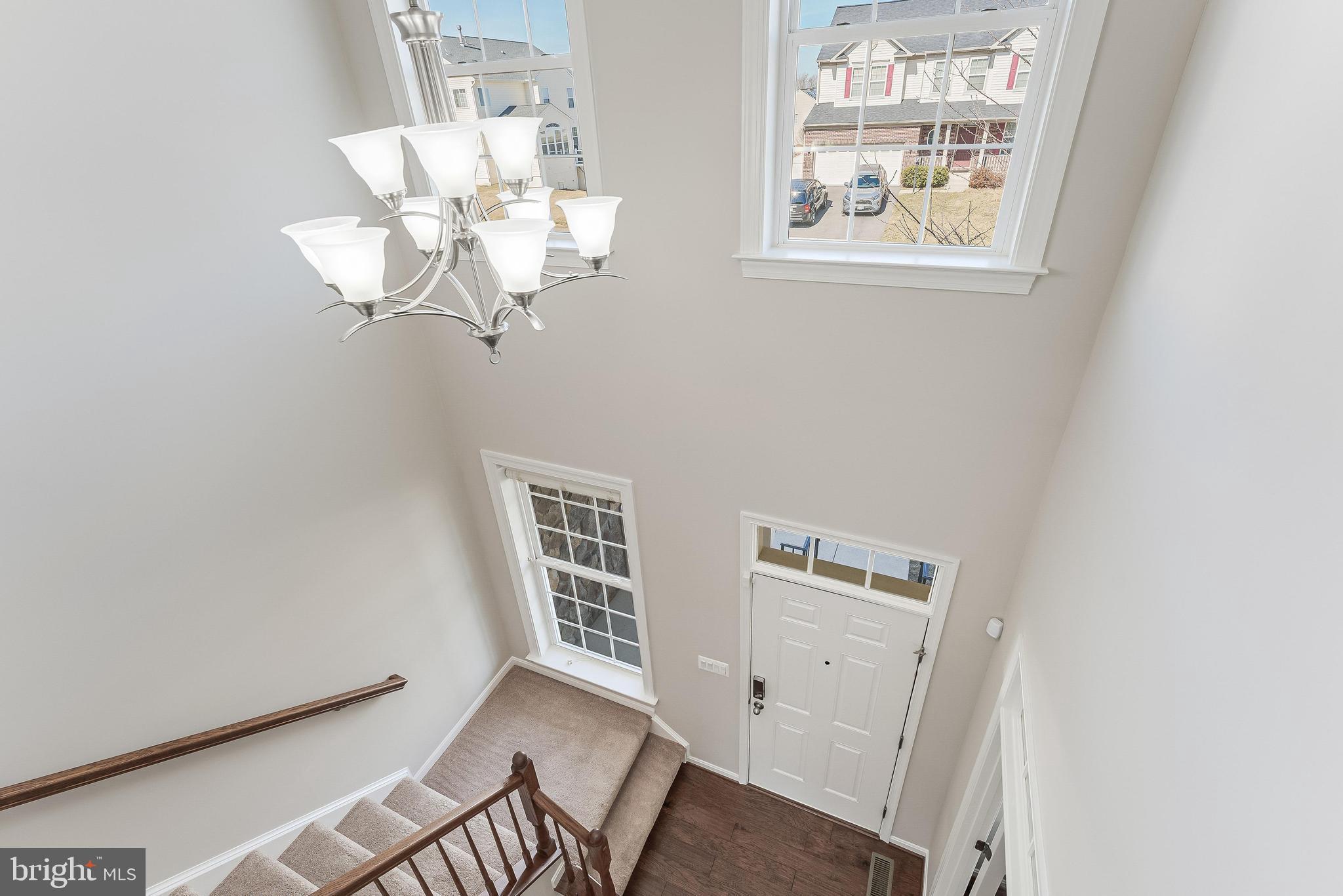 18747 Pier Trail Drive Triangle, VA 22172 - Photo 49 of 84 a view of livingroom with hardwood floor and window