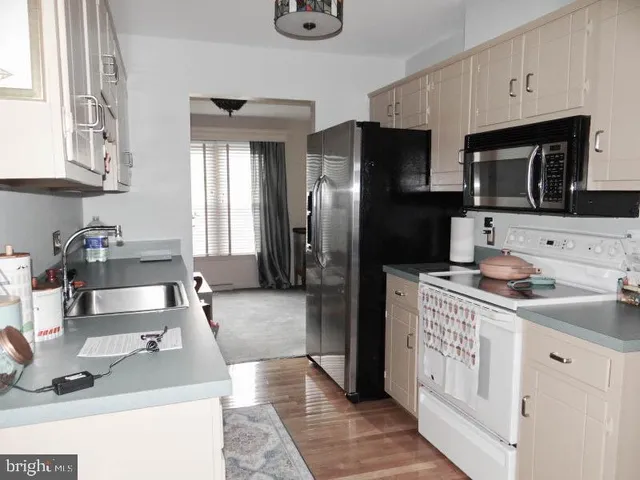 $239,900 | 842 Woodlawn Drive, Chambersburg, PA 17201