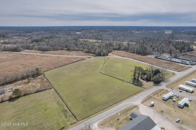 $154,900 | 4441 Highway 11, Wallace, NC 28466