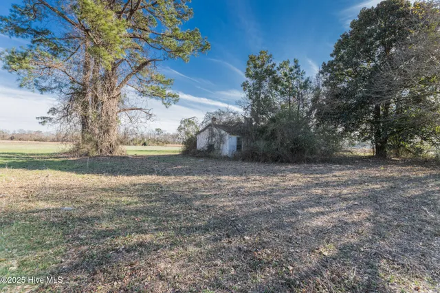 $154,900 | 4441 Highway 11, Wallace, NC 28466