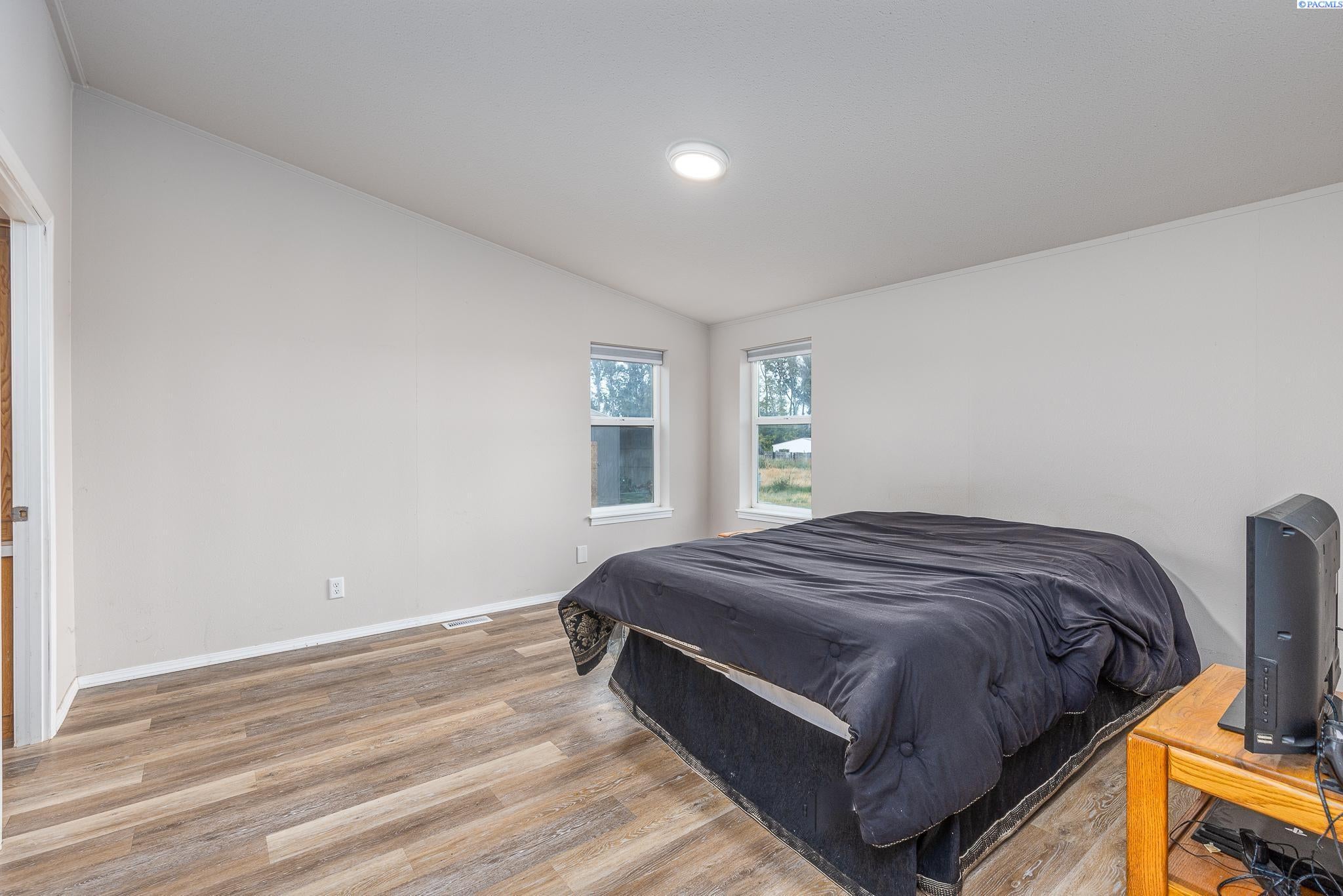 66505 South Meals Road Kennewick, WA 99337 - Photo 14 of 29 Gallery Image 14