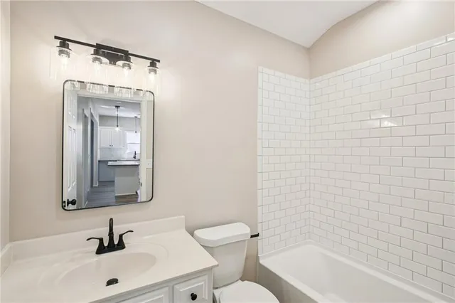 $238,500 | 609 South Lexington Street, Holden, MO 64040