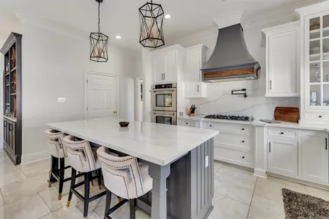 $1,080,000 | 1505 Bellevue Street, Lake Charles, LA 70601