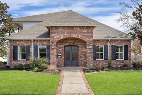 $1,080,000 | 1505 Bellevue Street, Lake Charles, LA 70601