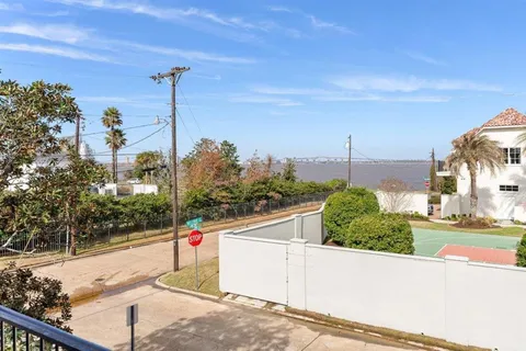 $1,080,000 | 1505 Bellevue Street, Lake Charles, LA 70601