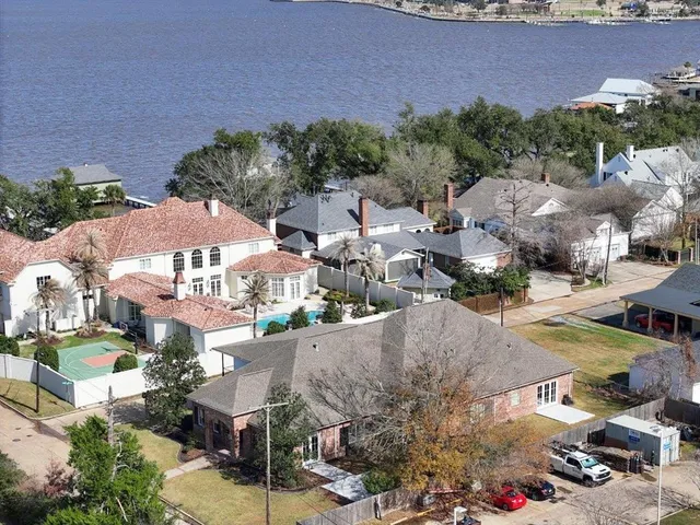 $1,080,000 | 1505 Bellevue Street, Lake Charles, LA 70601