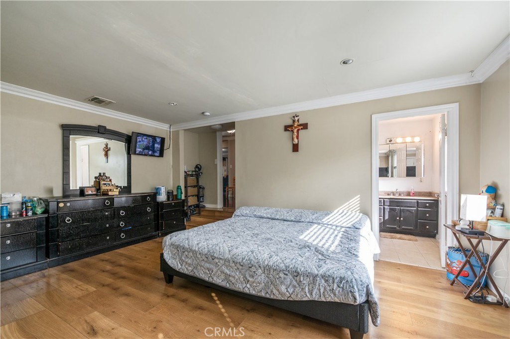 1037 South Tajauta Avenue Compton, CA 90220 - Photo 23 of 35 Bedroom 4