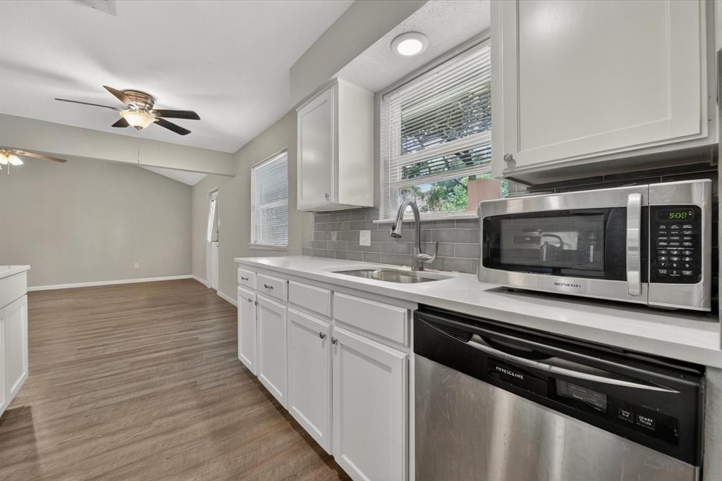 6929 Declaration Street Watauga, TX 76148 - Photo 9 of 23