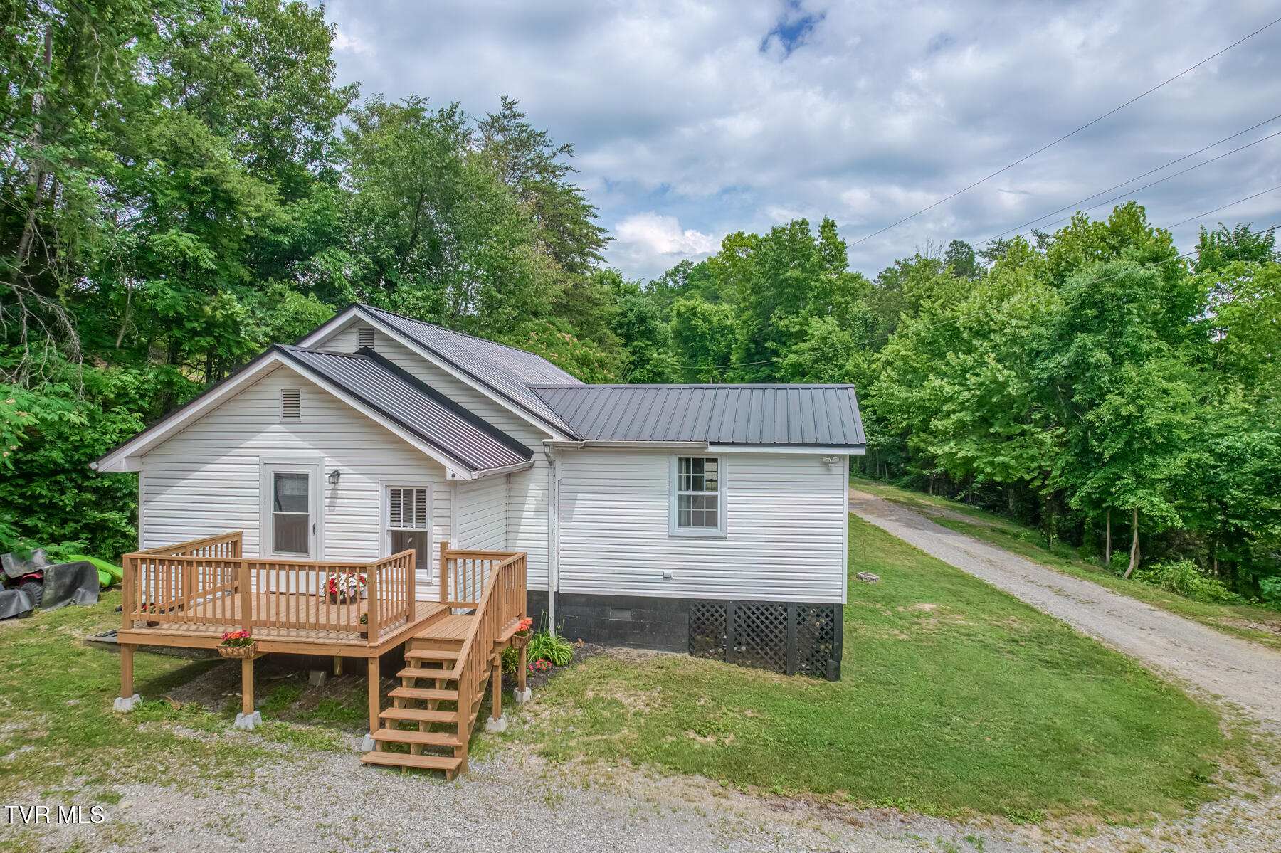 2244 Idle Hour Road Kingsport, TN 37660 - Photo 3 of 58 2244 Idle Hour Rd-2