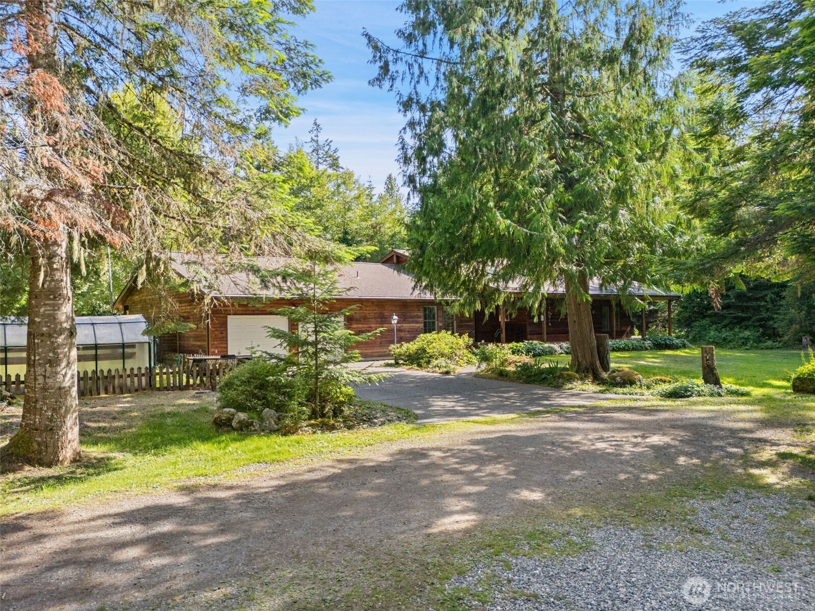 25 Lostwood Lane Sequim, WA 98382 - Photo 2 of 40