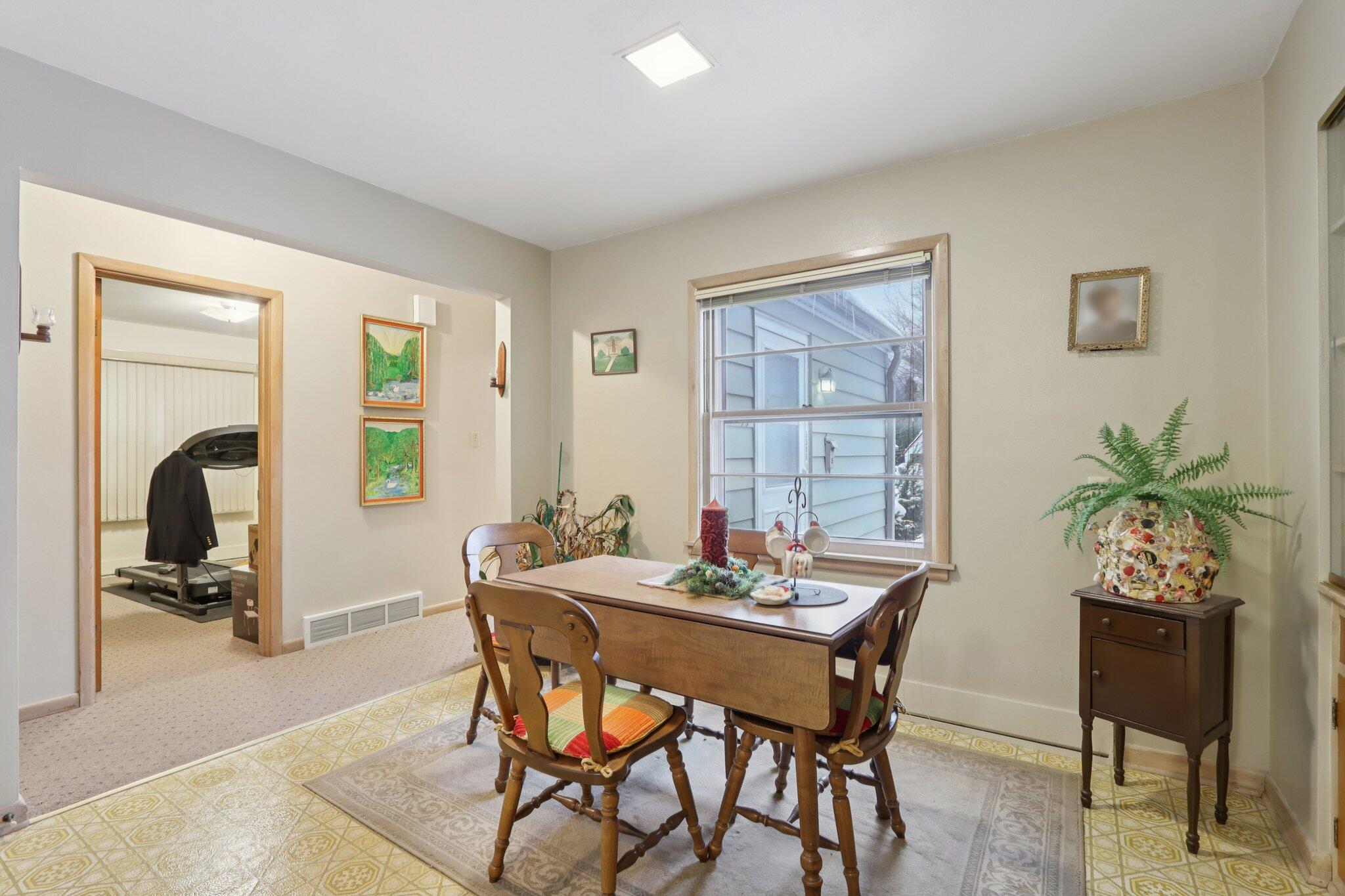 5341 North 49th Street, Unit 5343 Milwaukee, WI 53218 - Photo 12 of 50 15-web-or-mls-N 49th St 5343-S1112-015