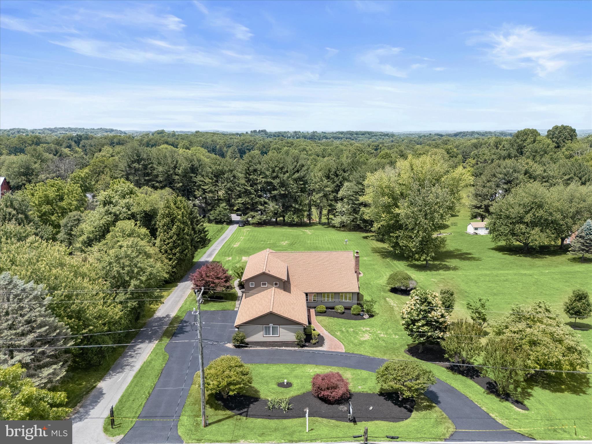 13356 Triadelphia Road Ellicott City, MD 21042 - Photo 3 of 73 Circular Drive & Brick Walk