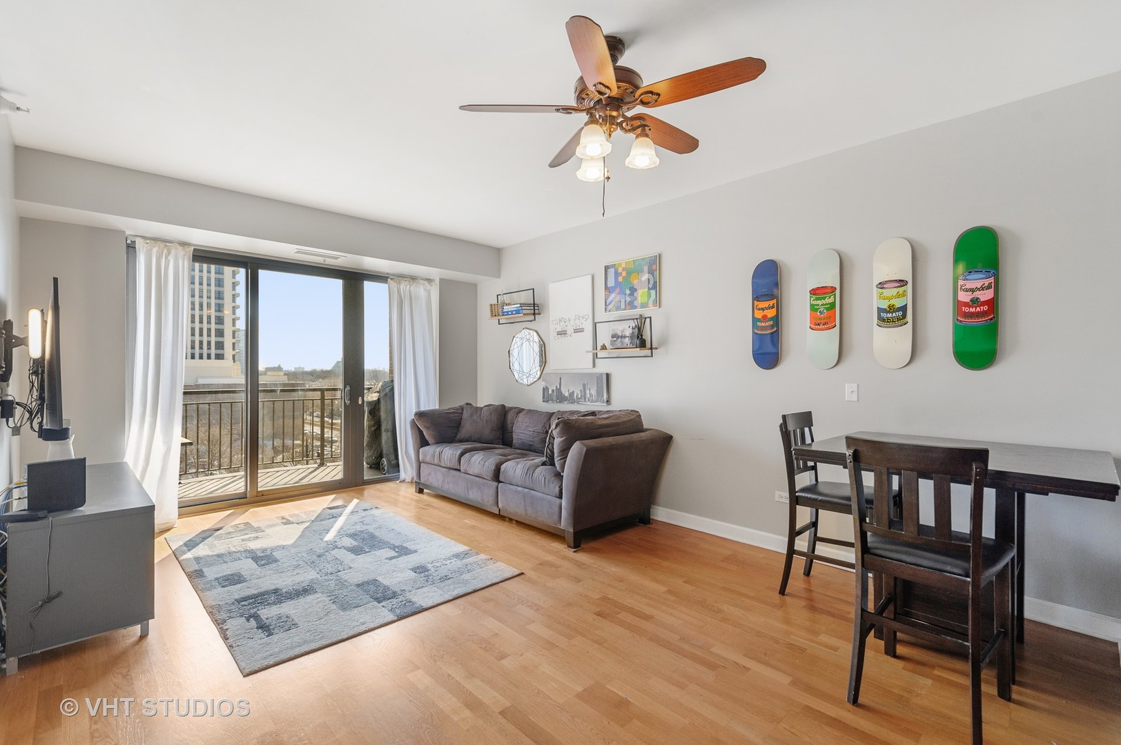 1155 South State Street, Unit C504 Chicago, IL 60605 - Photo 5 of 14