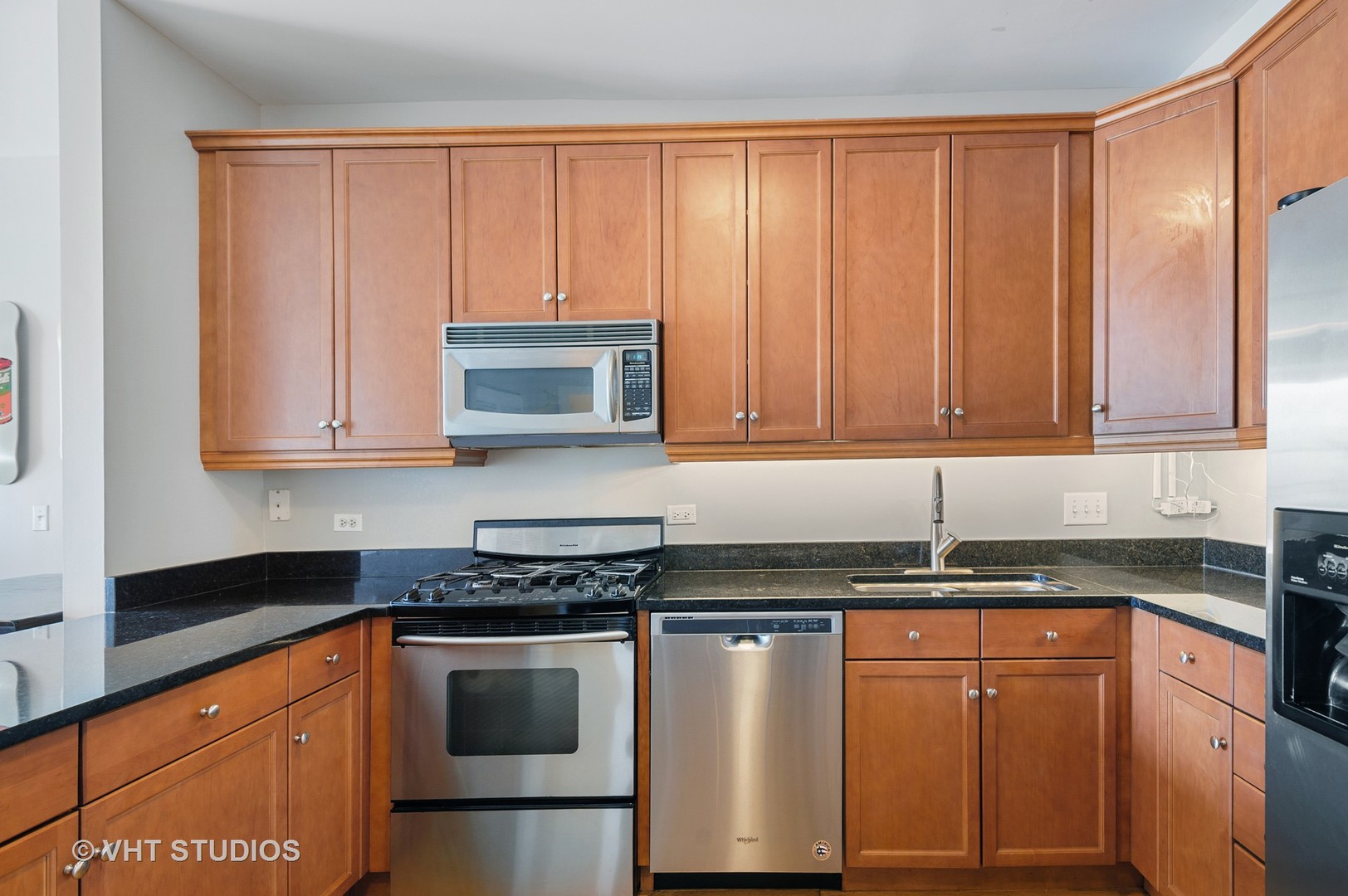 1155 South State Street, Unit C504 Chicago, IL 60605 - Photo 6 of 14