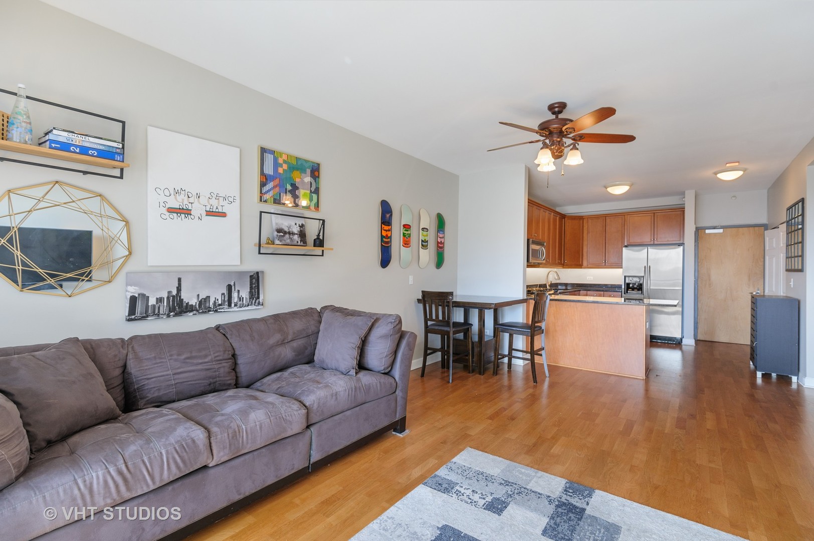 1155 South State Street, Unit C504 Chicago, IL 60605 - Photo 9 of 14