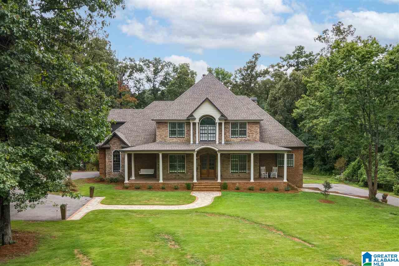 2729 Millbrook Road Birmingham, AL 35243 - Photo 3 of 50