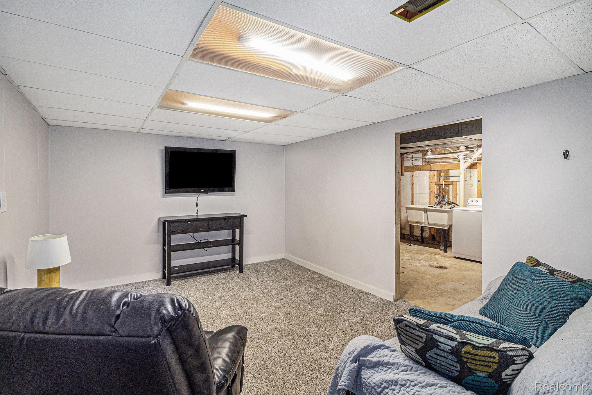 5375 Sturbridge Road Grand Blanc, MI 48439 - Photo 21 of 28 Gallery Image 21