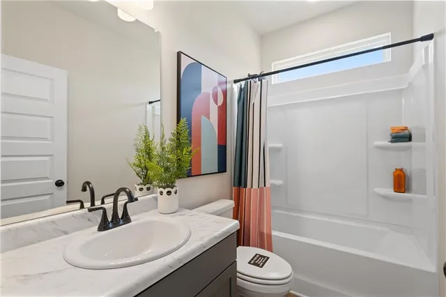 $409,900 | 11052 Valmont Lane, Collegedale, TN 37302