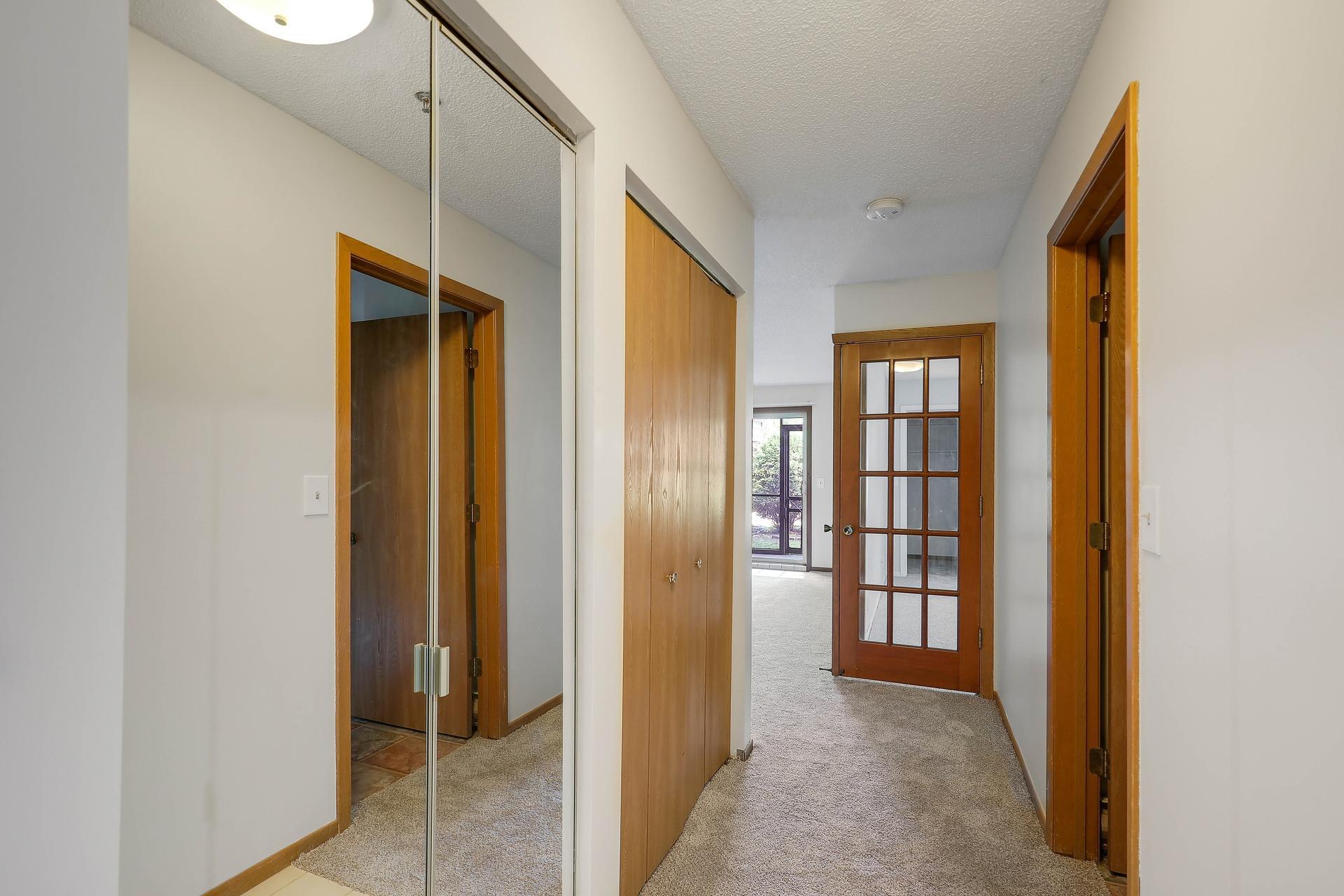 2150 Ridge Drive, Unit 14 St. Louis Park, MN 55416 - Photo 23 of 37
