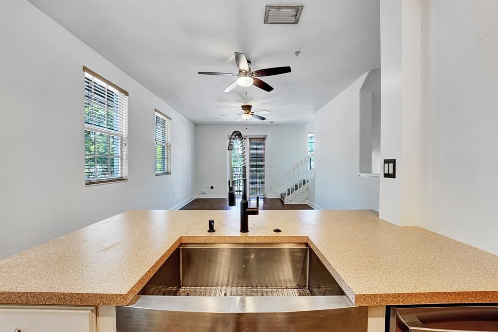 454 Southwest 147th Avenue, Unit 4601 Pembroke Pines, FL 33027 - Photo 18 of 45