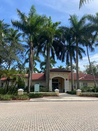 $315,000 | 6924 West Sample Road, Unit 6924, Coral Springs, FL 33067