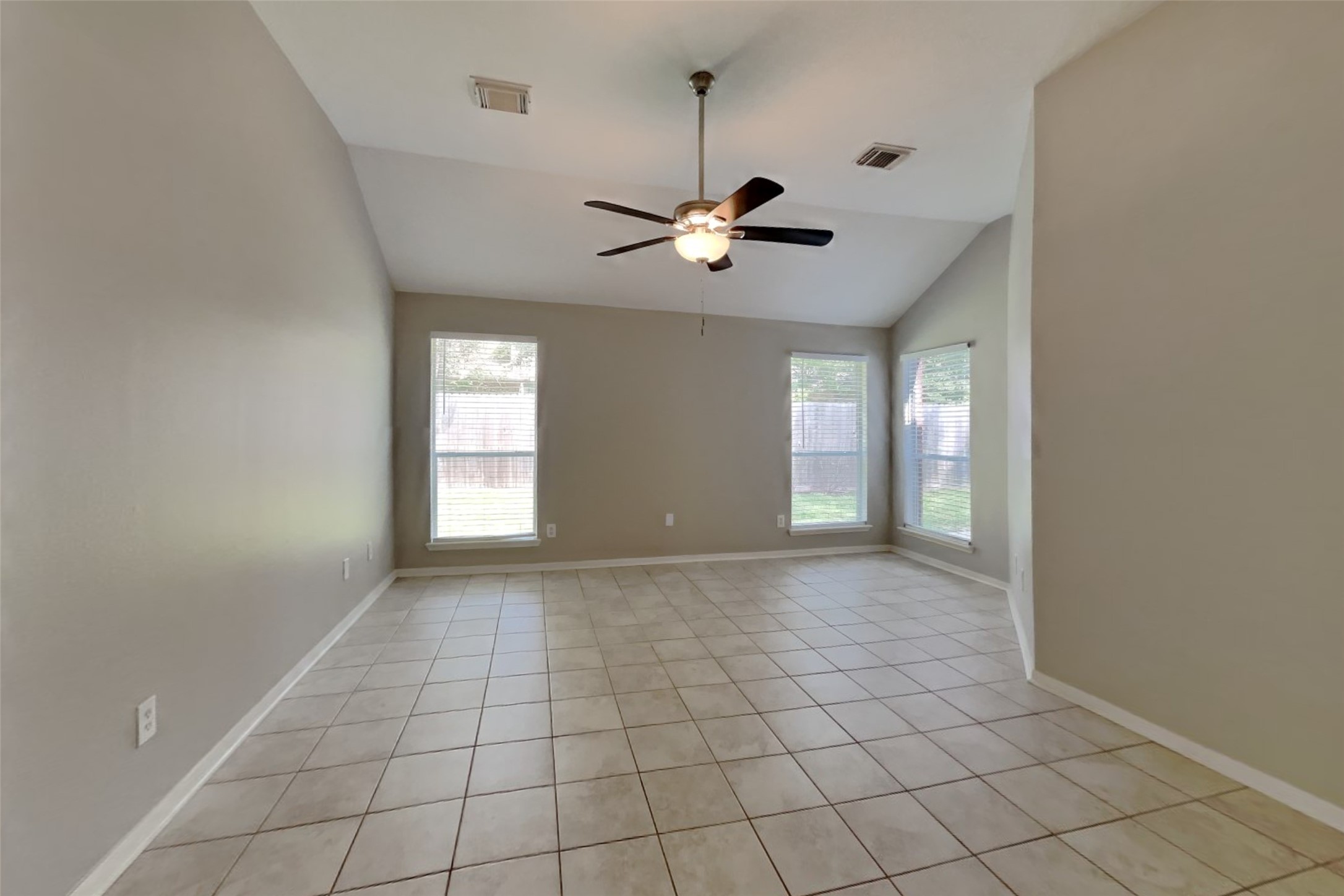 18 Vista Mill Place Spring, TX 77382 - Photo 8 of 18