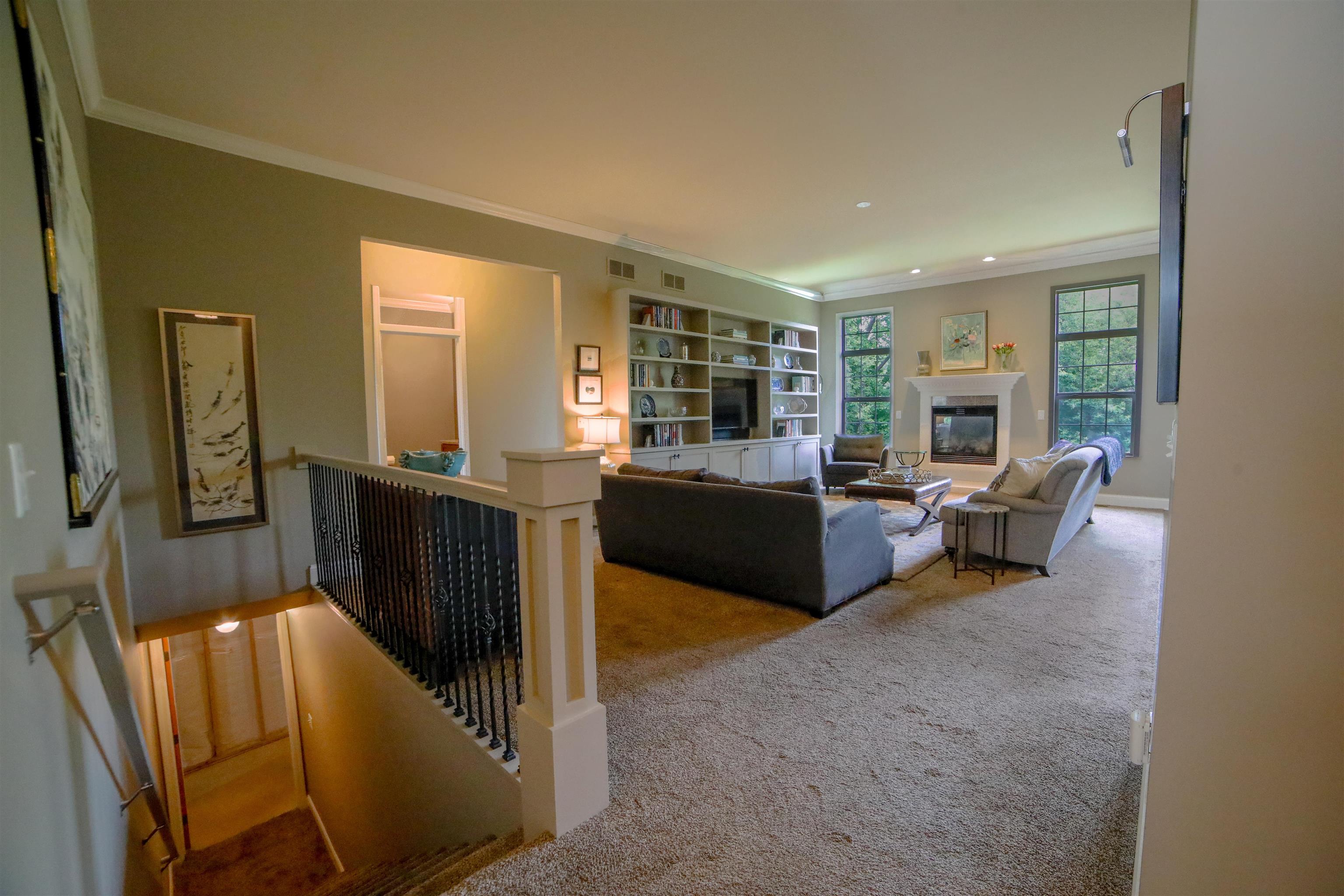 8747 North Stone Farm Road Edgerton, WI 53534 - Photo 6 of 38