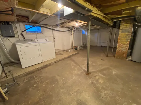 $210,000 | 1634 1st Avenue South, Fargo, ND 58103