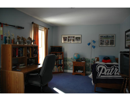 26 Bennett Road Boxford, MA 01921 - Photo 17 of 21