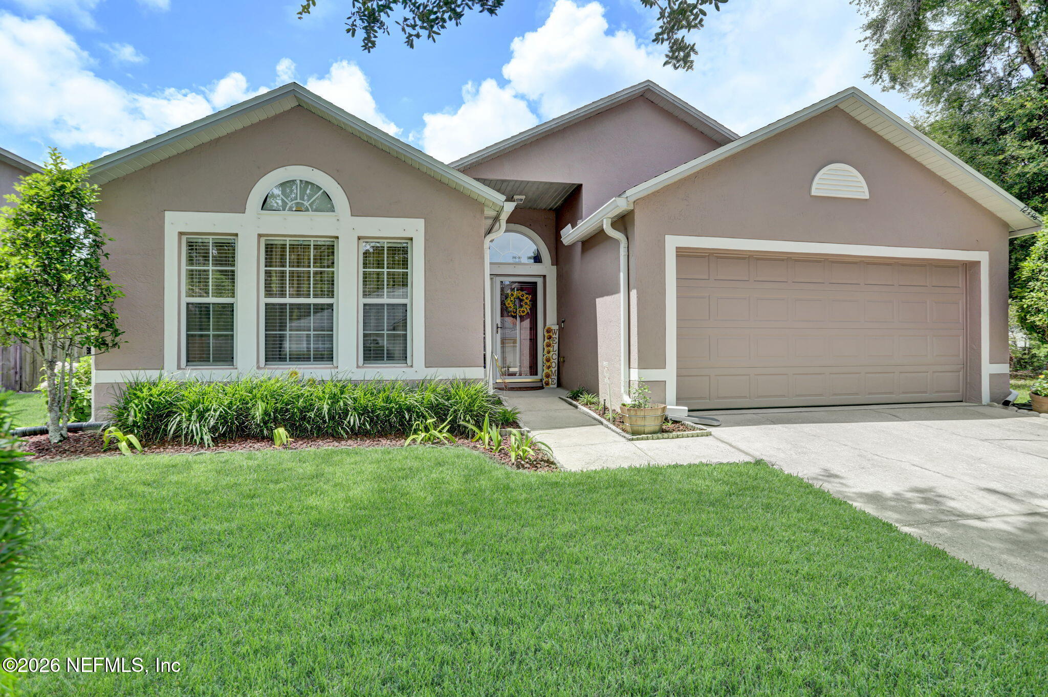 12396 Hickory Forest Road Jacksonville, FL 32226 - Photo 2 of 32 28-web-or-mls-IMG_0171