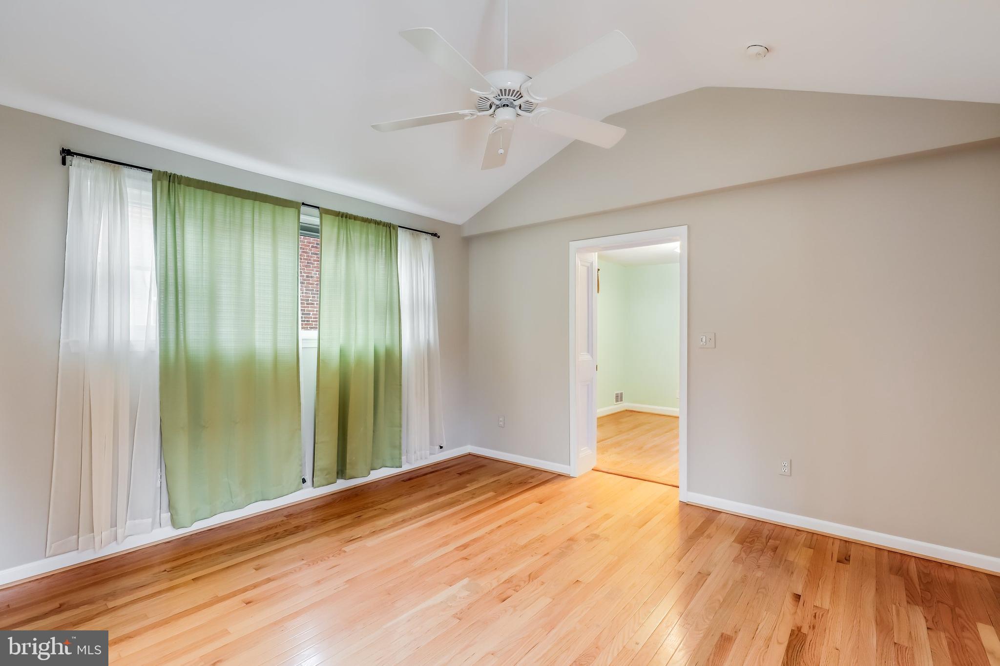 1909 Old Frederick Road Baltimore, MD 21228 - Photo 22 of 41 Gallery Image 22