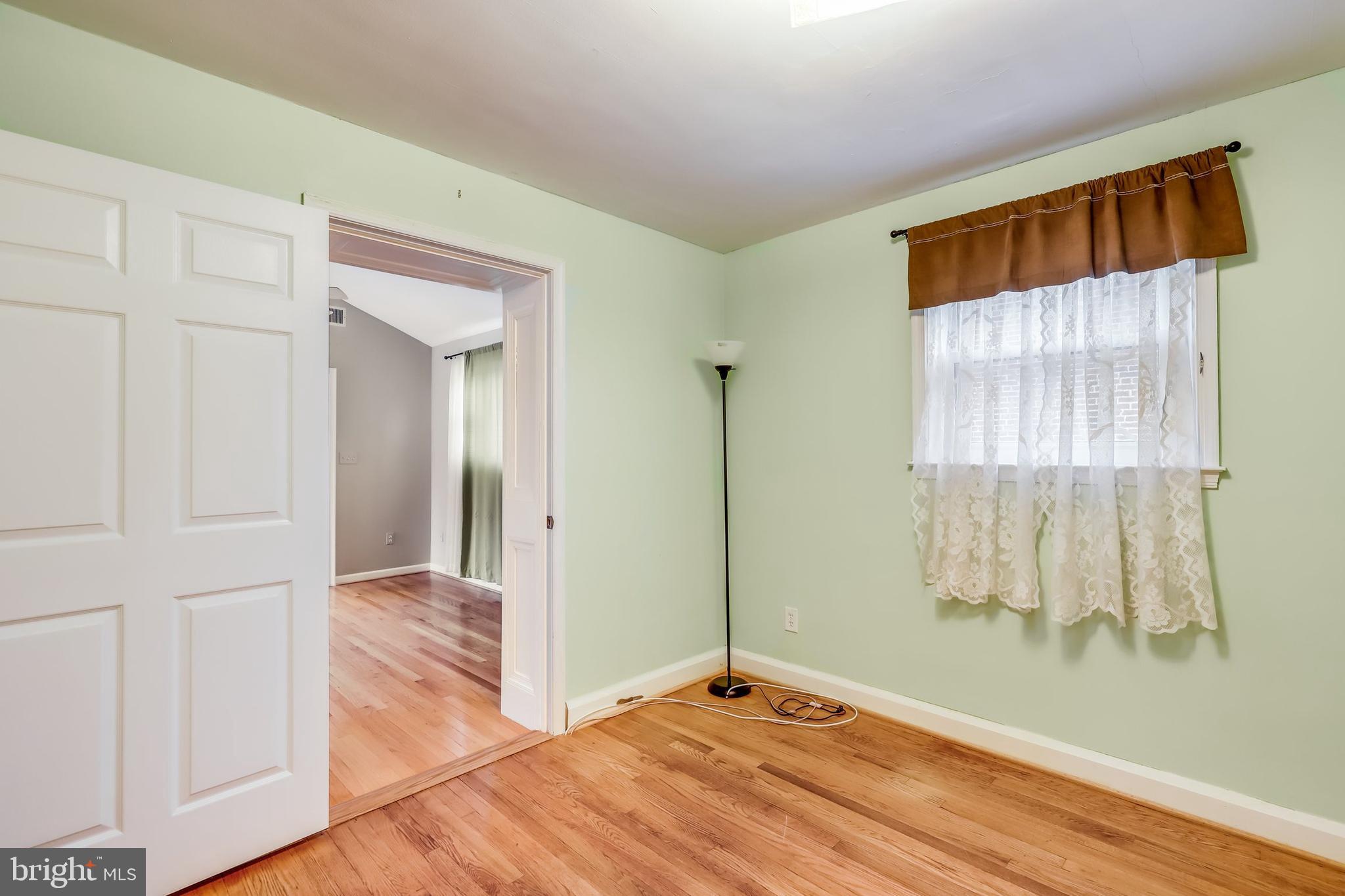 1909 Old Frederick Road Baltimore, MD 21228 - Photo 24 of 41 Gallery Image 24