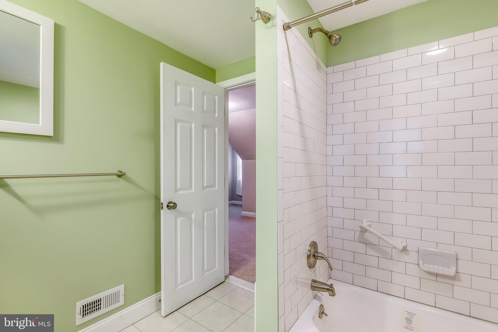 1909 Old Frederick Road Baltimore, MD 21228 - Photo 29 of 41 Gallery Image 29