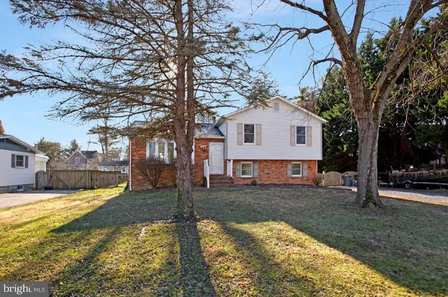 $650,000 | 735 Whitehall Beach Road, Annapolis, MD 21409