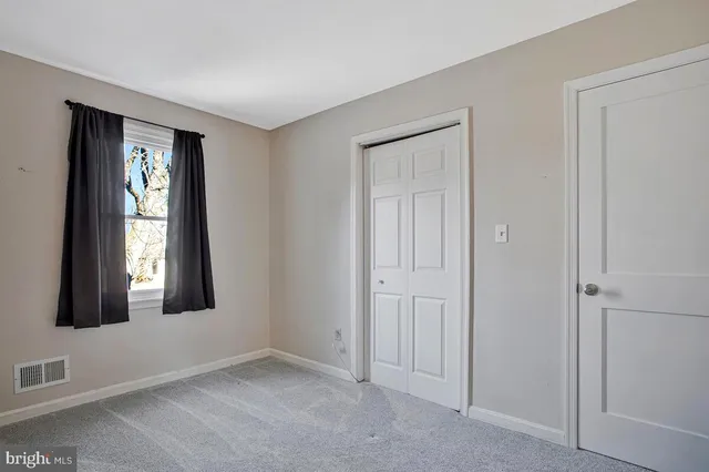 $650,000 | 735 Whitehall Beach Road, Annapolis, MD 21409