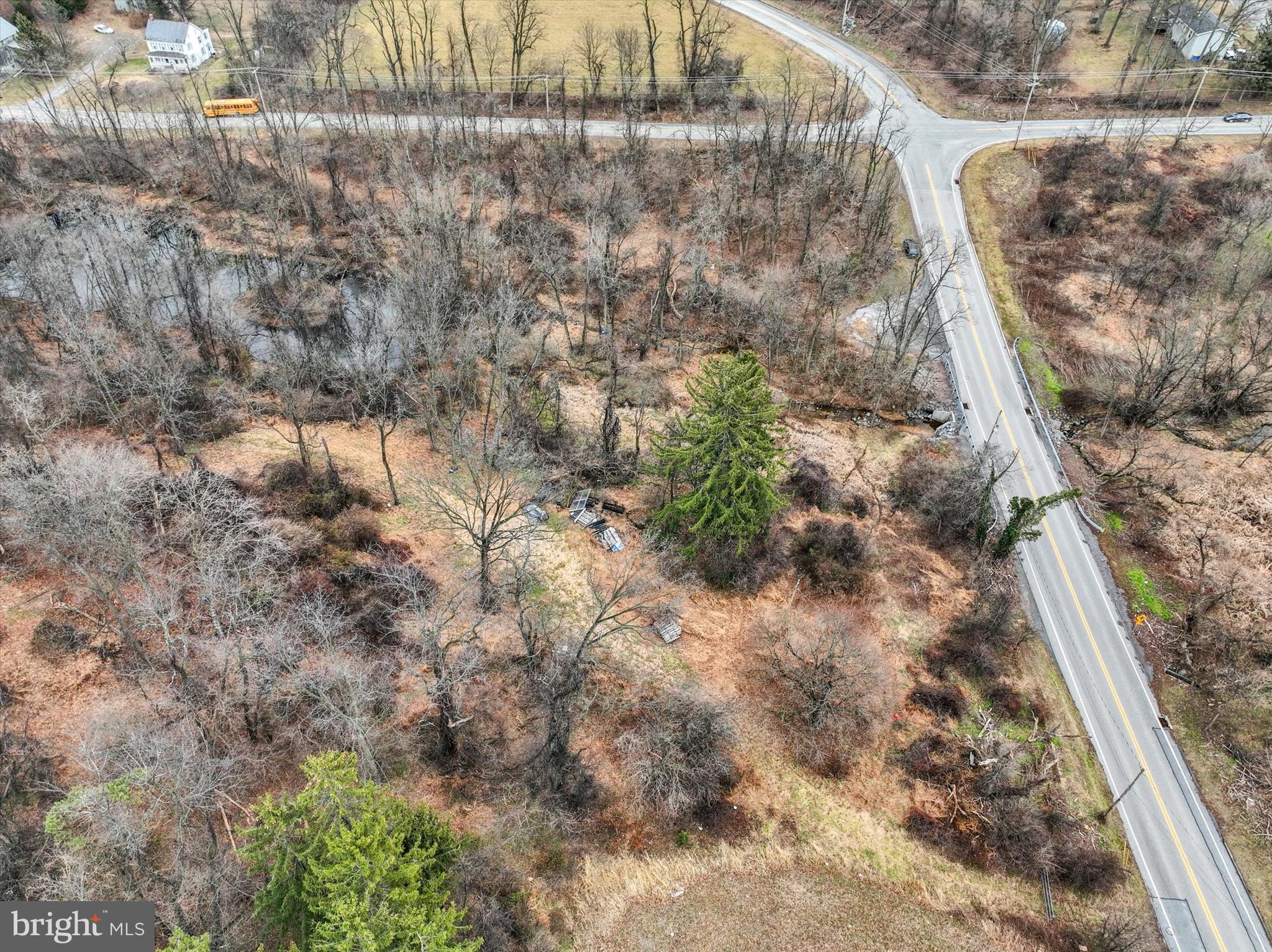 695 Oak Road Dallastown, PA 17313 - Photo 4 of 17 a view of a yard