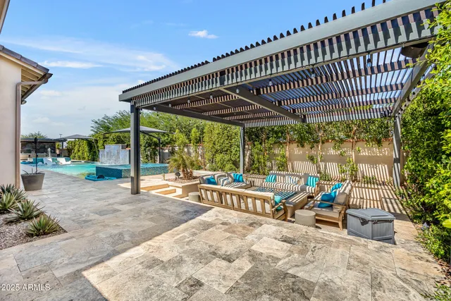 $3,999,999 | 2652 East Pelican Court, Gilbert, AZ 85297