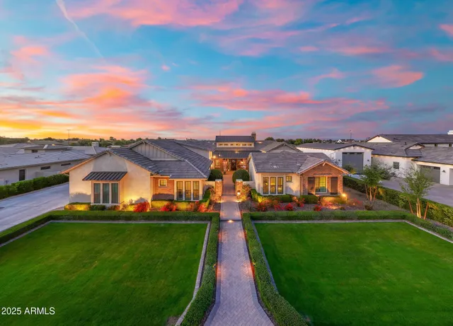 $3,999,999 | 2652 East Pelican Court, Gilbert, AZ 85297