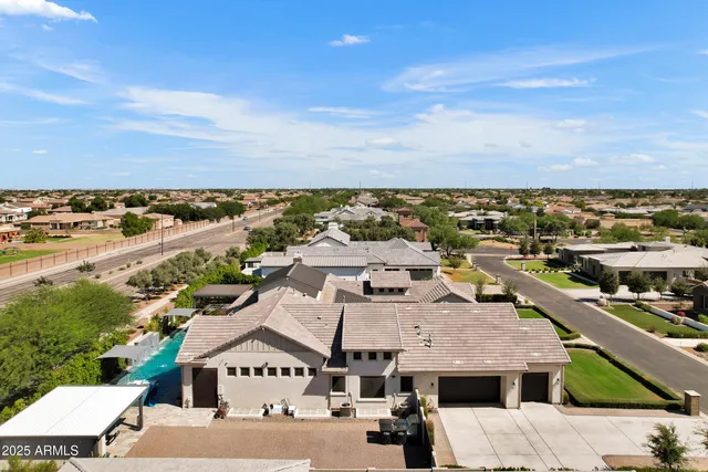 $3,999,999 | 2652 East Pelican Court, Gilbert, AZ 85297