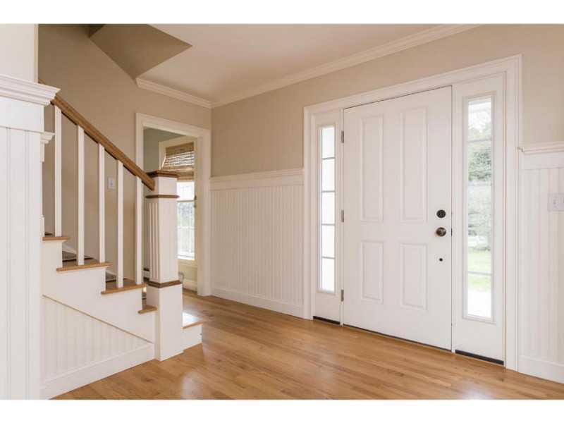6 Sea Cove Road Cumberland, ME 04110 - Photo 4 of 25 Foyer.